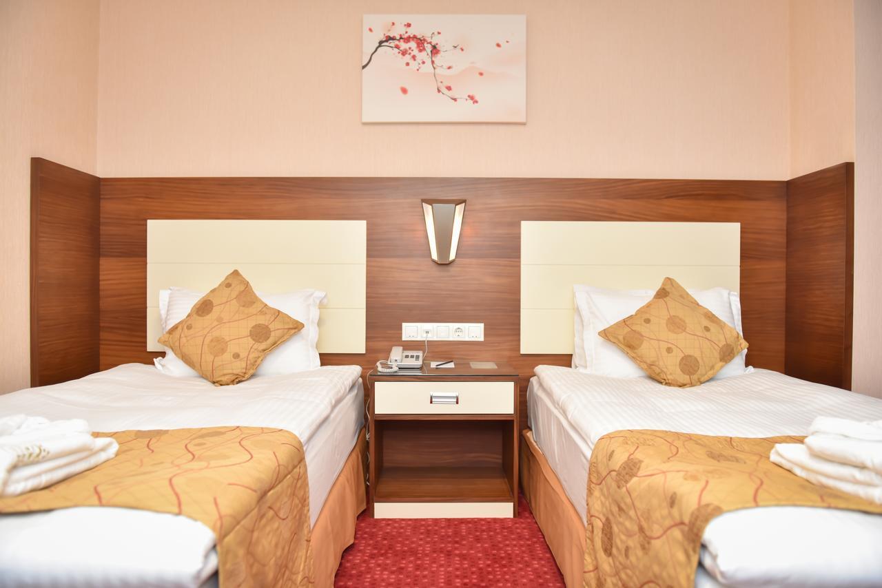 Ozgobek Ronesans Hotel De Luxe Uşak Exteriér fotografie